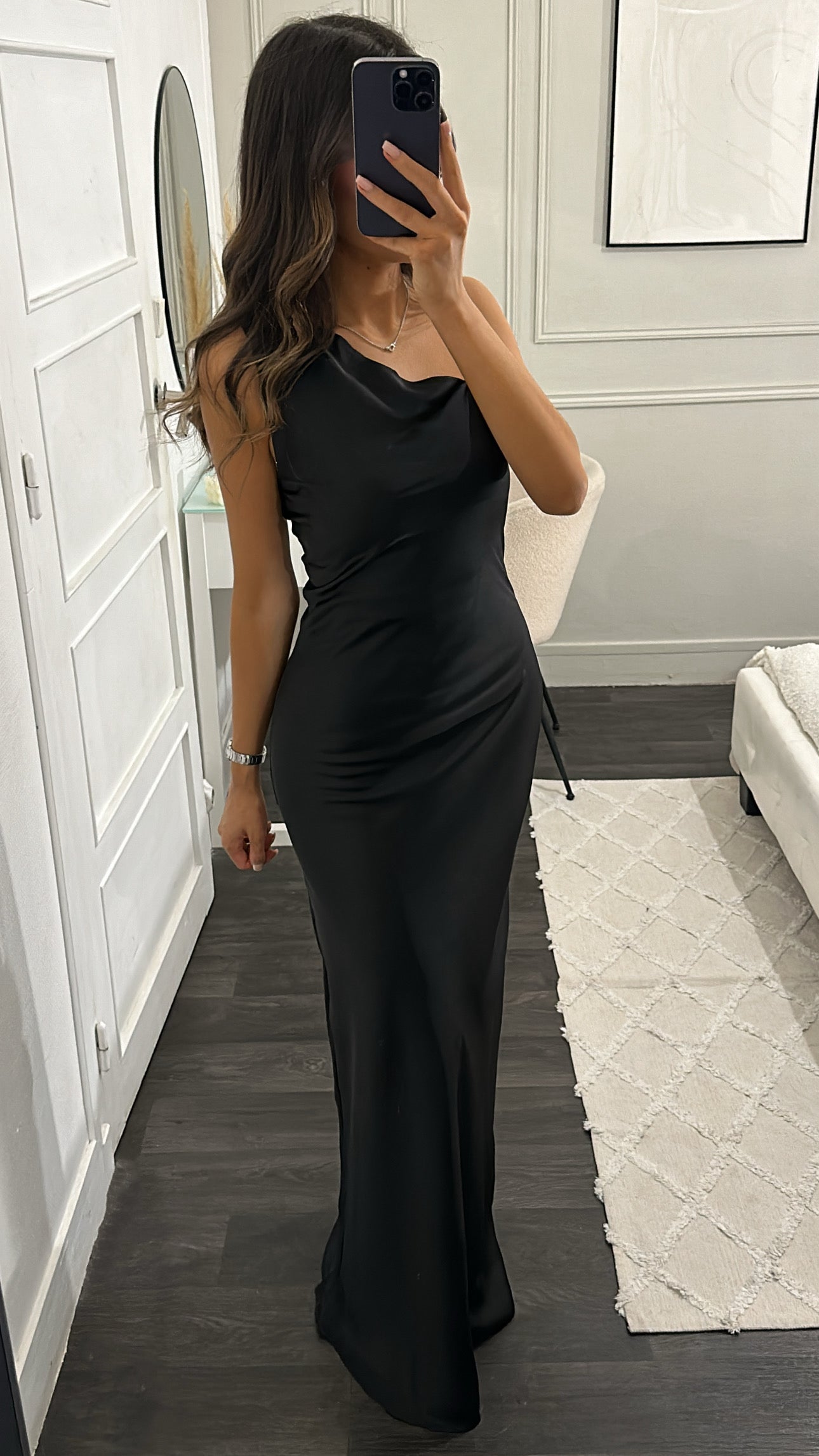 Robe en Satin Noir